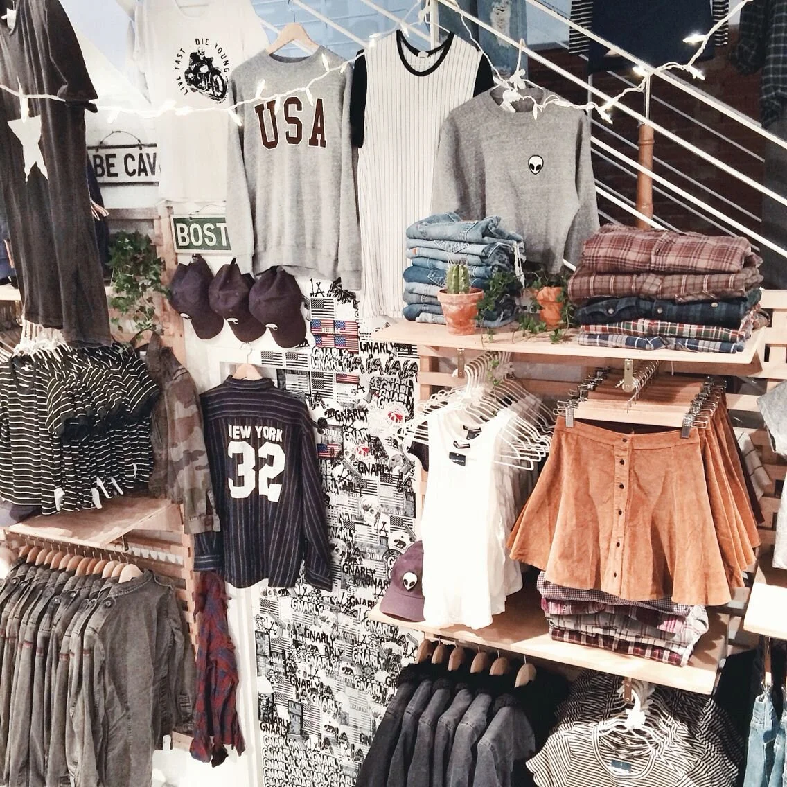 Brandy Melville DELANEY BEDROSIAN